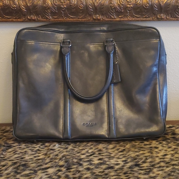 Coach Other - Coach men's hand bag
